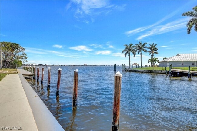 Building Photo - 1766 Cape Coral Pkwy E