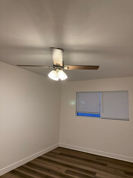 Building Photo - 1339 N Hobart Blvd