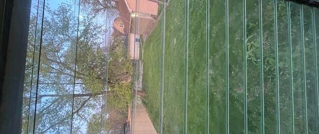 Building Photo - 13841 Forest Ave