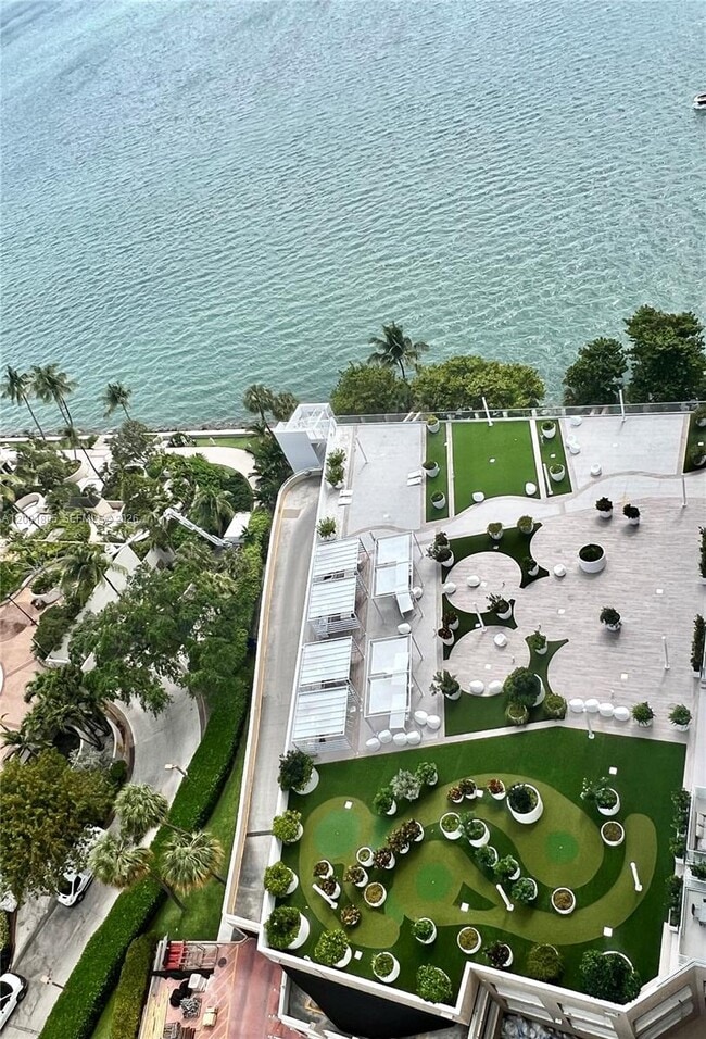 Building Photo - 770 Claughton Island Dr