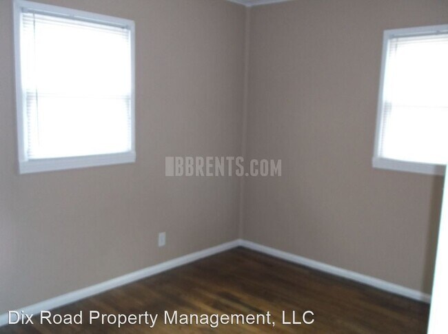 Building Photo - 3 br, 1 bath House - 631 Blackburn Avenue,
