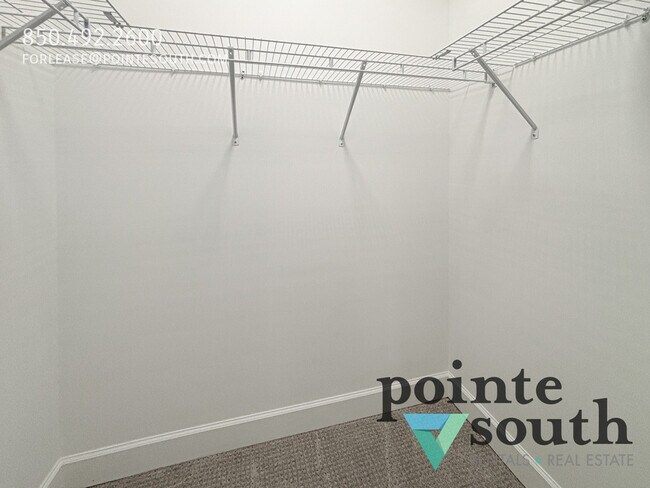 Building Photo - 10682 Noreaster Way