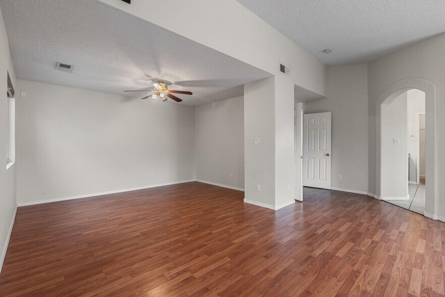 Building Photo - 7019 Kayser Mill Rd NW