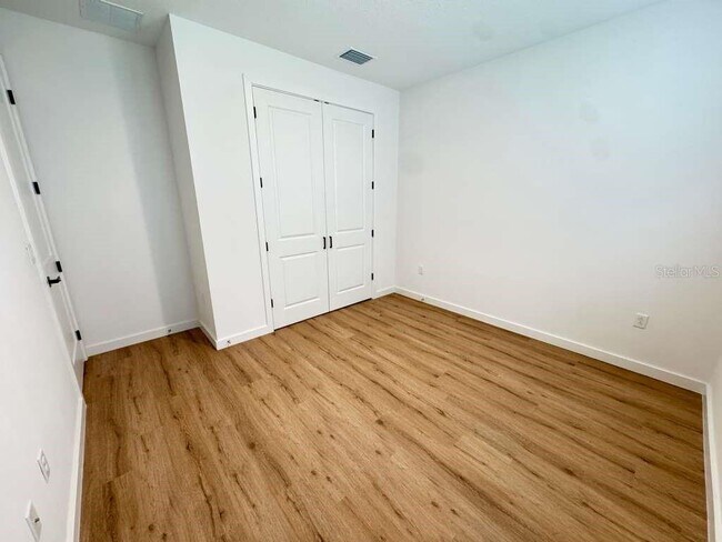 Building Photo - 6807 SW 153rd Pl Rd