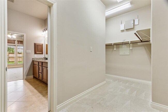Building Photo - 27111 Hardwick Hills Ln