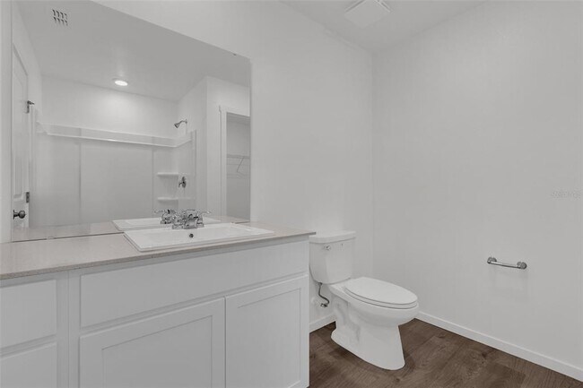 Building Photo - 2424 Bevel Ln
