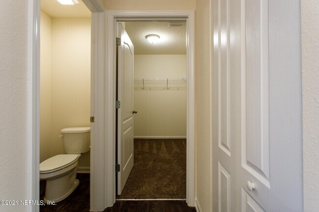 Building Photo - 2268 Pebble Point Dr