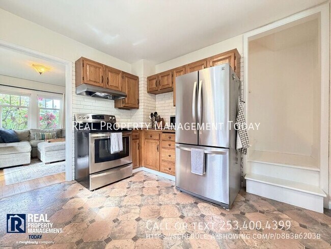 Building Photo - 4310 N 31st St