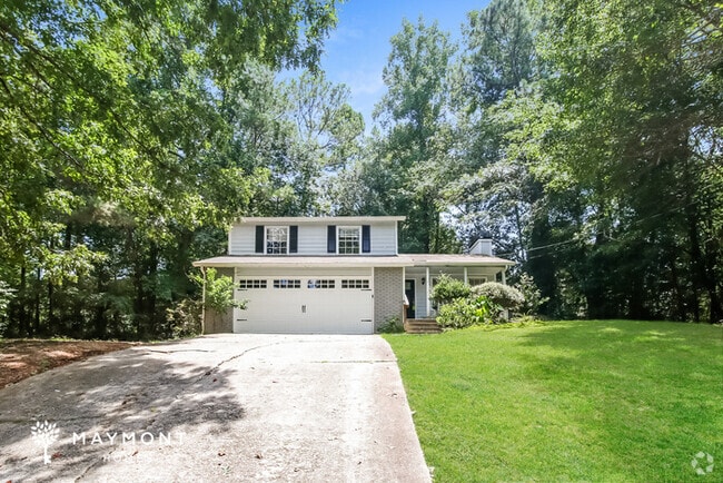 Building Photo - 1551 Pin Oak Ln SE