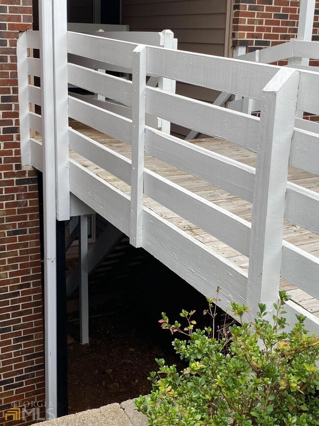 Building Photo - 279 Quail Run