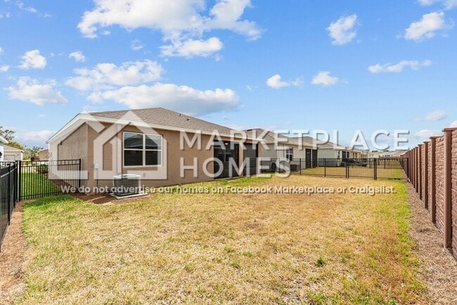 Building Photo - 4170 NW 48th Ter Rd