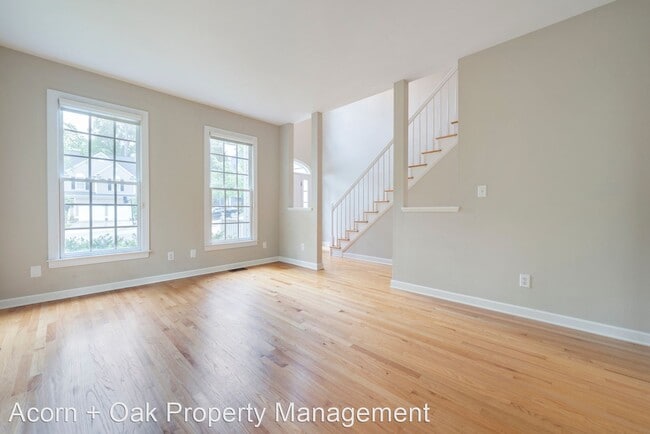 Building Photo - 4 br, 2.5 bath House - 3 Chelan Ct