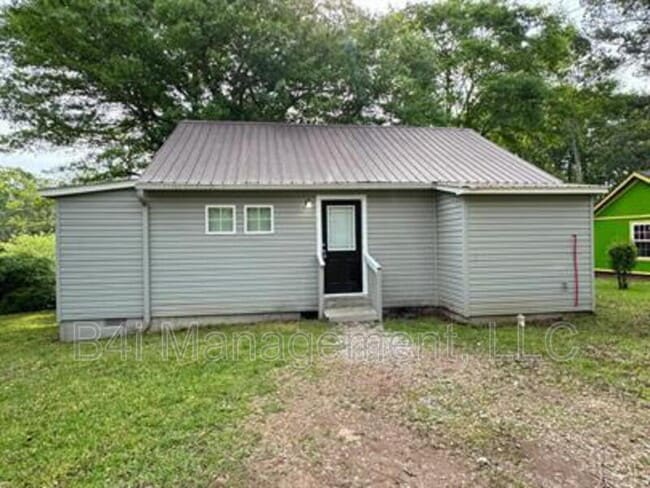 Primary Photo - 129 Watts St