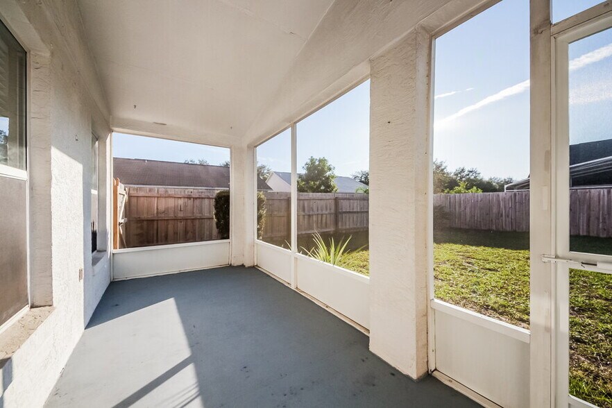 Building Photo - 1105 Whitewood Way