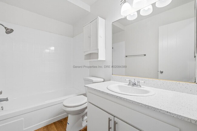 Building Photo - 7280 Corsican Dr