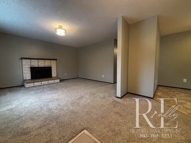 Building Photo - Cozy 3-Bedroom Home in Desirable Poulsbo Neighborhood