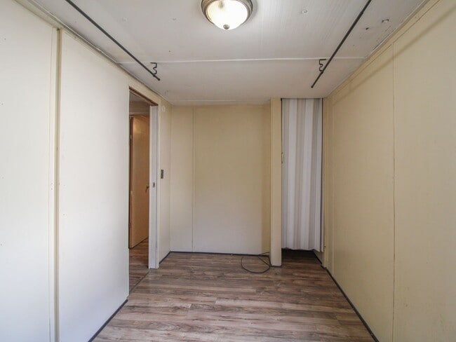 Building Photo - 14 Simpson Rd