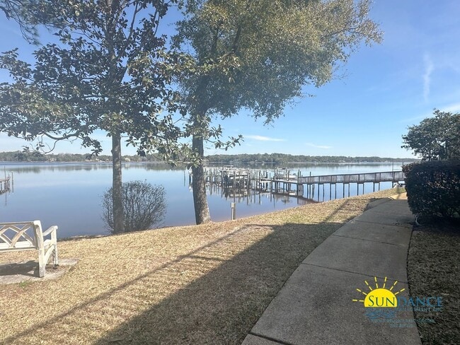 Building Photo - 3 Bedroom Townhome with Community Pools, Dock & Beach Access in Hidden Bay Village!