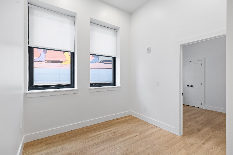 Building Photo - 101 Richmond St