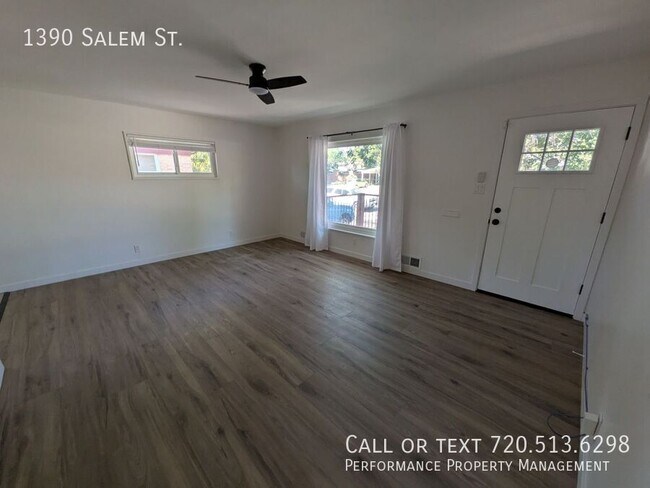 Building Photo - 1390 Salem St