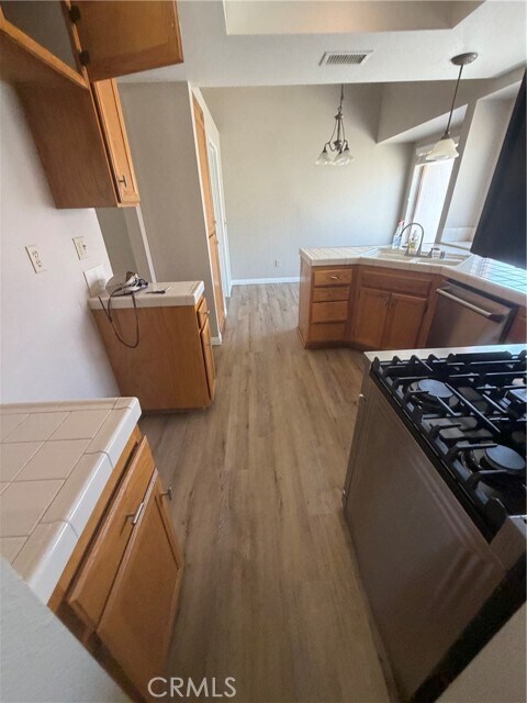 Building Photo - 26562 Braddock Rd
