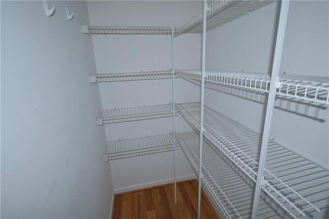 Building Photo - 11037 Lorin Way