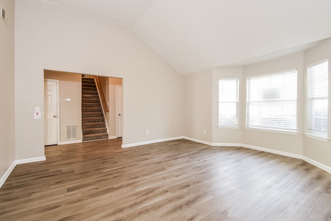 Building Photo - 7537 Edenberry Way