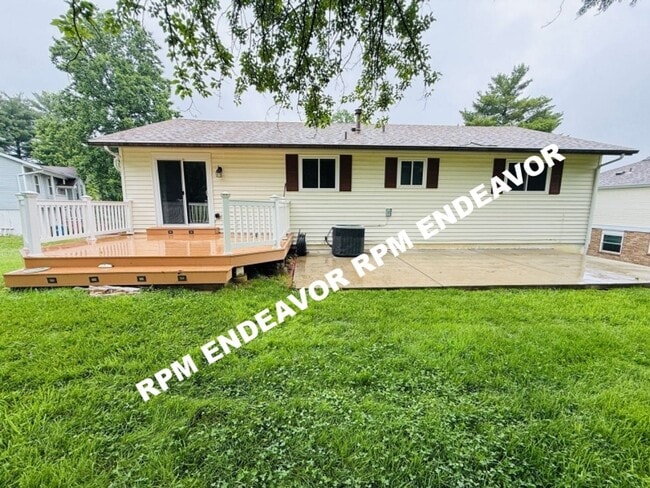 Building Photo - "Stunning 3-Bed Home with Modern Finishes, Spacious Yard, and Quiet Cul-De-Sac Location!"