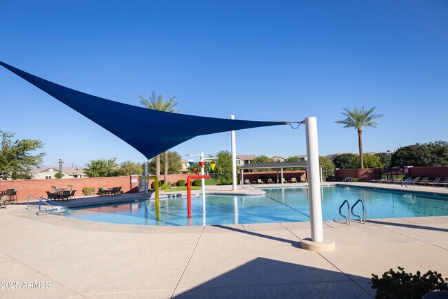 Building Photo - 3951 E Turley St