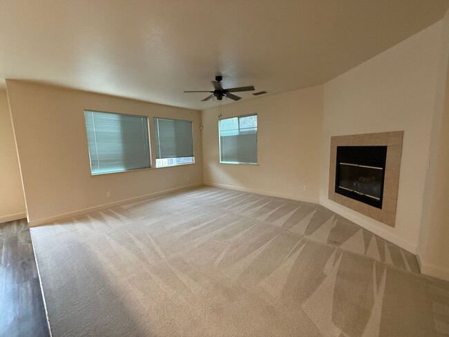 Building Photo - 1717 Monte Vista Ct