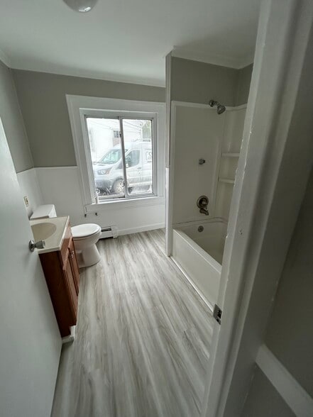 Bathroom - 29 Church St