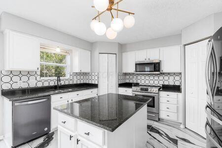 Building Photo - 1098 Goldeneye Dr