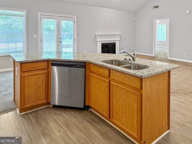 Building Photo - 9108 S Sterling Lakes Dr