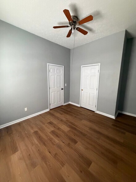 Building Photo - 1417 S 28th St