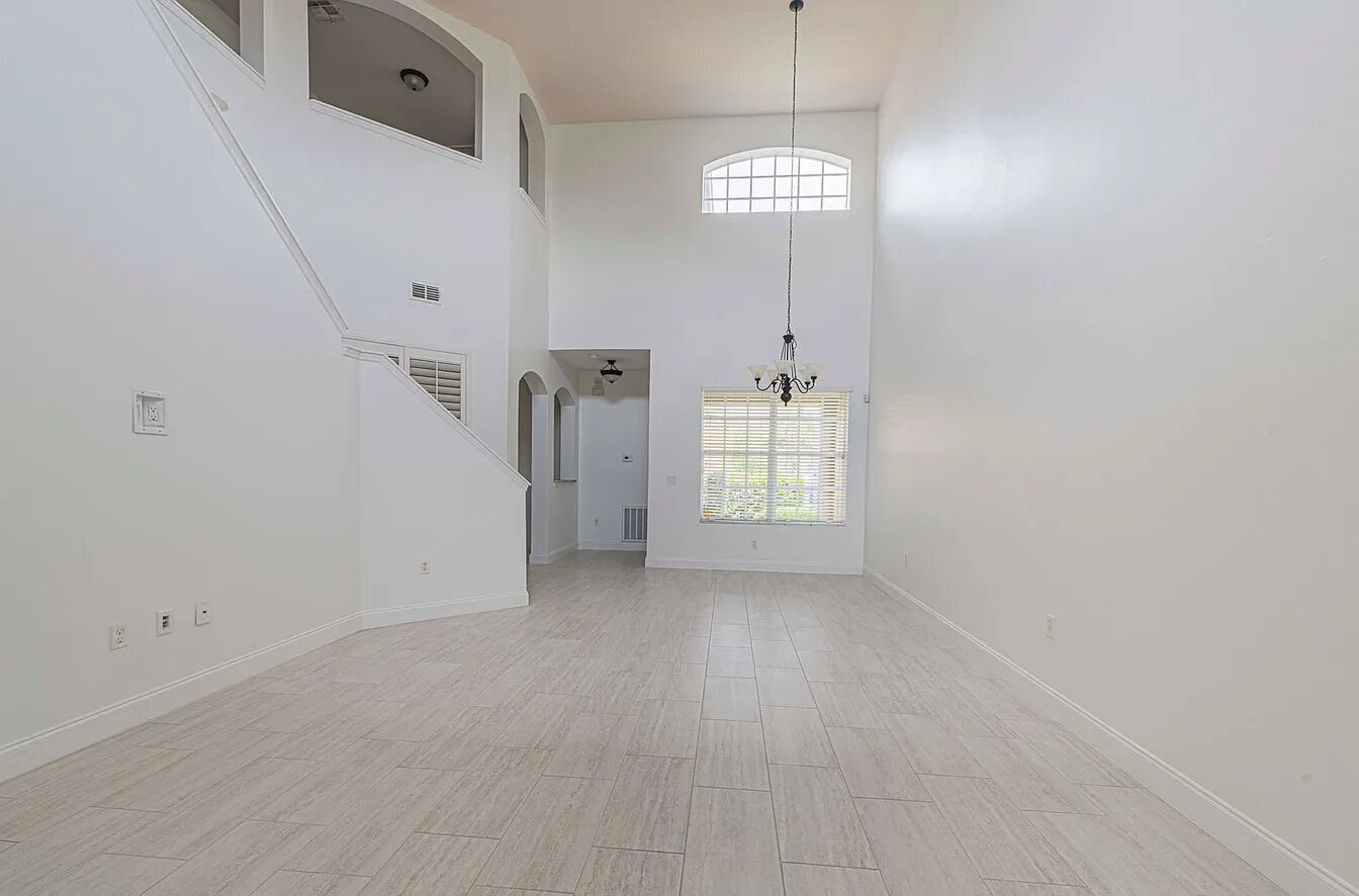 Building Photo - 3701 Titanic Cir
