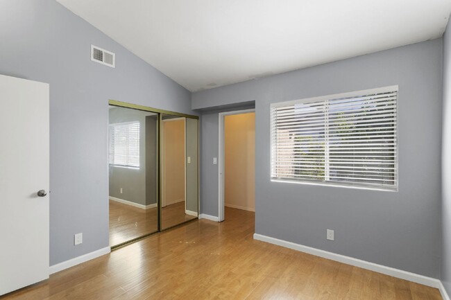 Building Photo - "Experience Perfection: Your Ideal Lifesty...