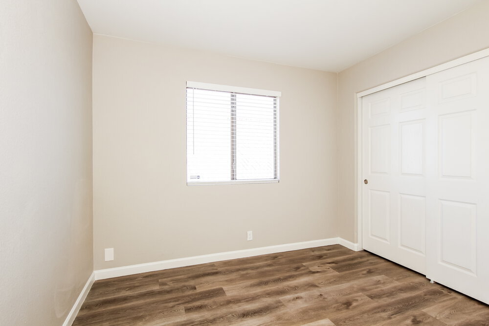 Building Photo - 8635 W Kathleen Rd