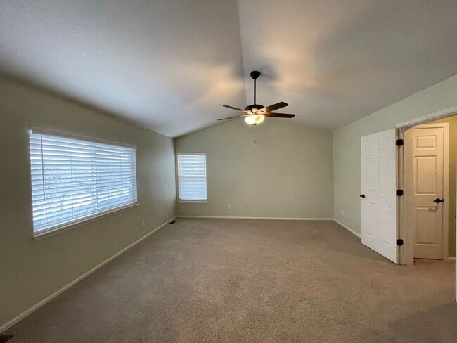 Building Photo - The Full Package