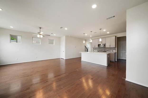 Building Photo - 8647 Cedardale Park Dr