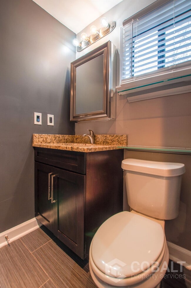 Building Photo - 755 St Charles Ave NE