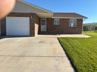 Building Photo - 2617 W 1400 S