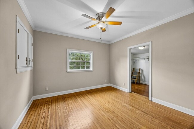 Building Photo - 3643 Herschel St