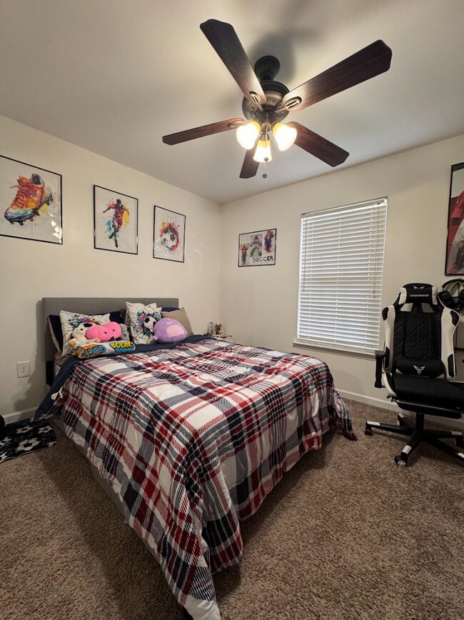 Building Photo - ???? Spacious 3-Bedroom Home on a Large Lot in Spartanburg School District 6 – Minutes from Shopp...