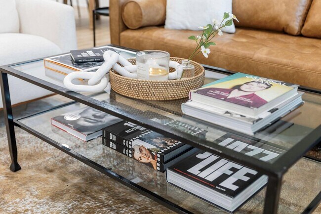 Building Photo - 518 Clinton St