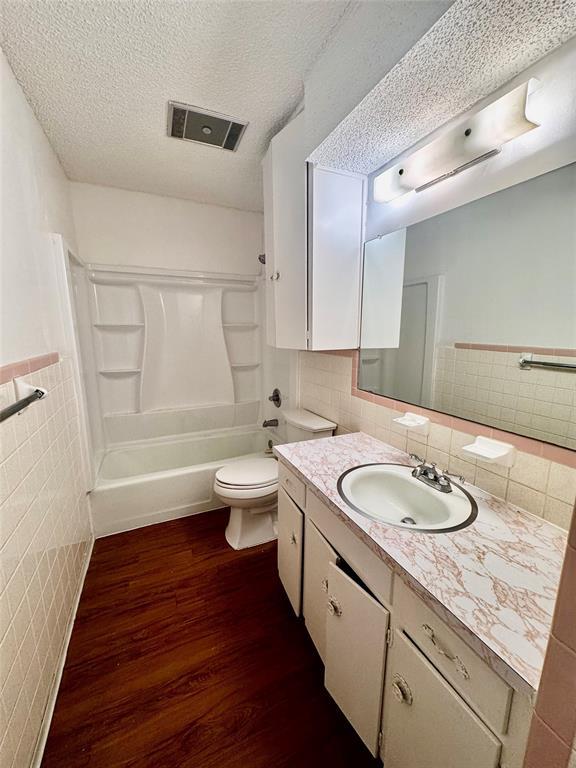 Building Photo - 4713 Sagebrush Trail