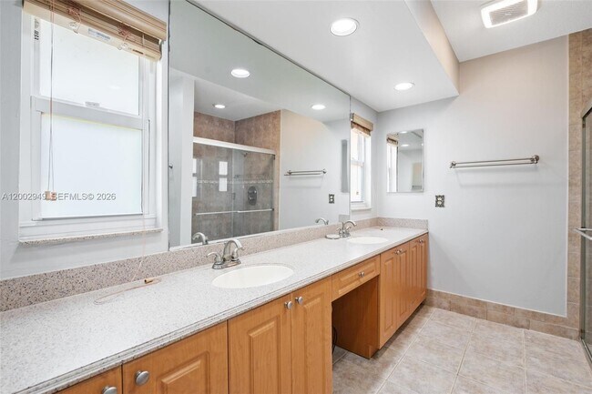 Building Photo - 20001 NW 62nd Ct