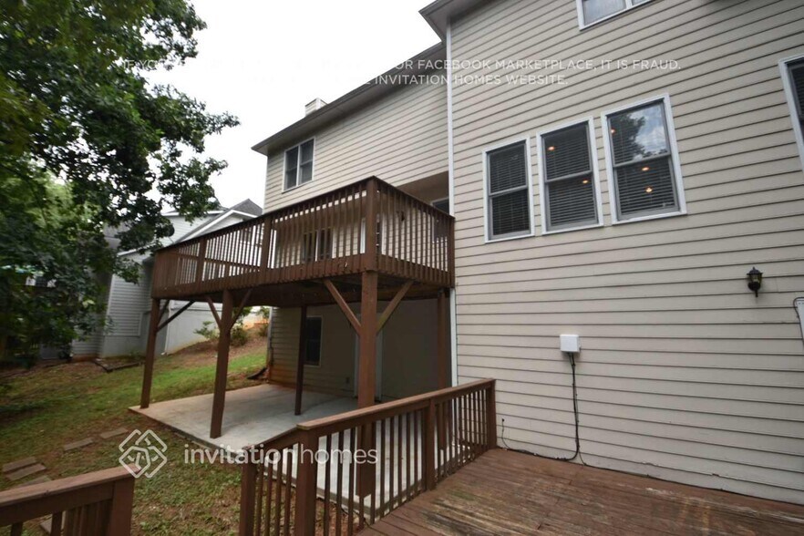Building Photo - 1515 Twin Bridge Ln
