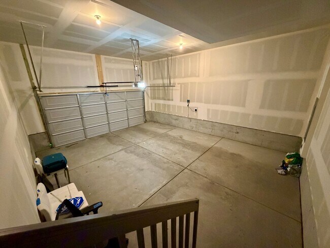 Building Photo - 716 Galloway Dr