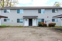 Building Photo - 3446-3462-3462 Hadley St NE