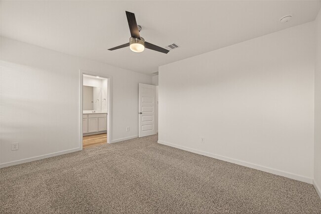 Building Photo - 2826 Lisburn Ter Ln